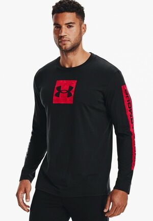 Лонгслив спортивный Under Armour